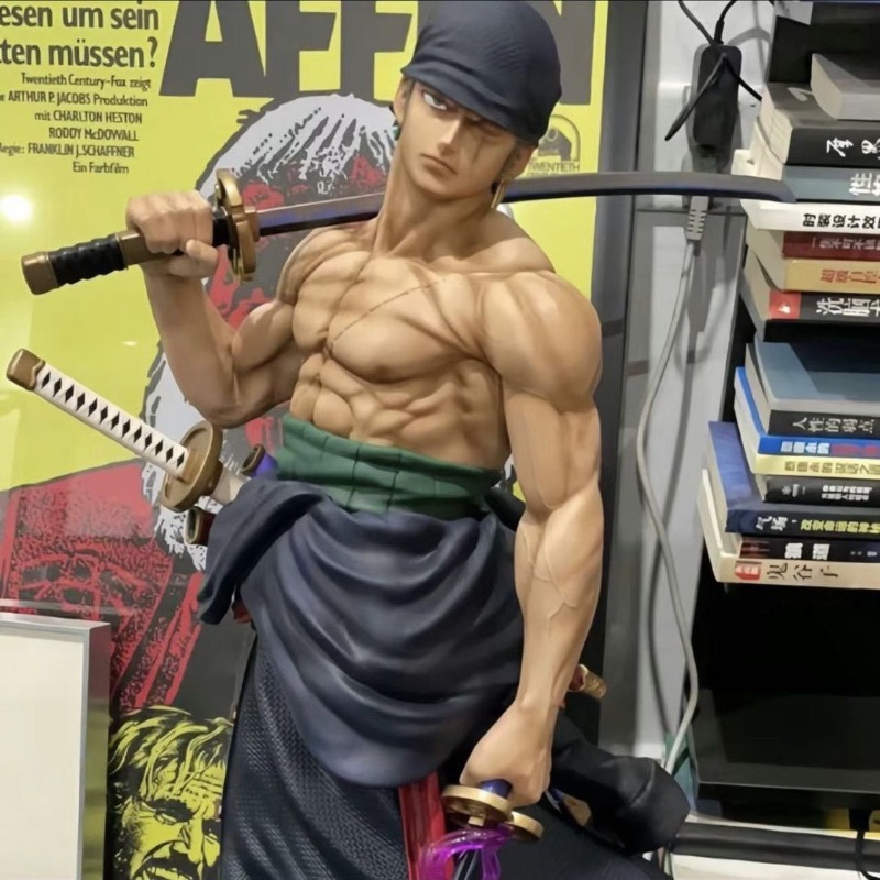 Vinyl Figure Blank - One Piece Solon Carrying A Sword